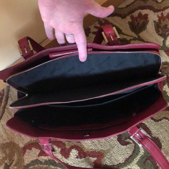 FRANKLIN COVEY Red Leather Briefcase Purse Executive Size Dual Strap TOTE Zipper - Picture 6 of 16